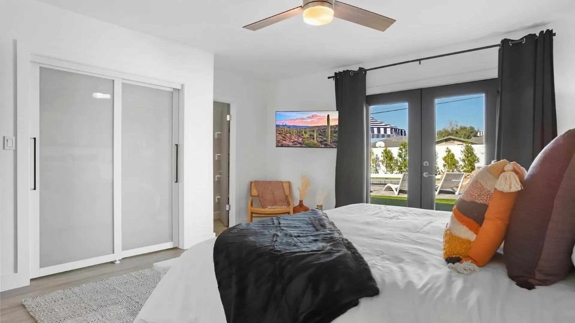 Holiday home Hotel Homes - The Camelback Manor Phoenix